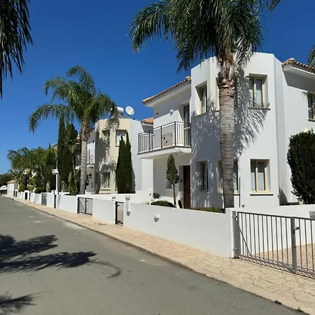 Сasa de vacaciones Paez - Private Pool - 3br - Walk To - Pernera Protaras
