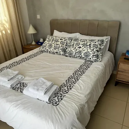 Nyaraló Paez - Private Pool - 3br - Walk To - Pernera
