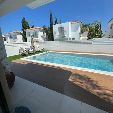 Paez - Private Pool - 3br - Walk To - Pernera * Protarász