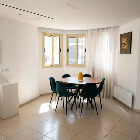 Paez - Private Pool - 3br - Walk To - Pernera Holiday home