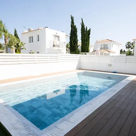 Holiday home Paez - Private Pool - 3br - Walk To - Pernera Protaras